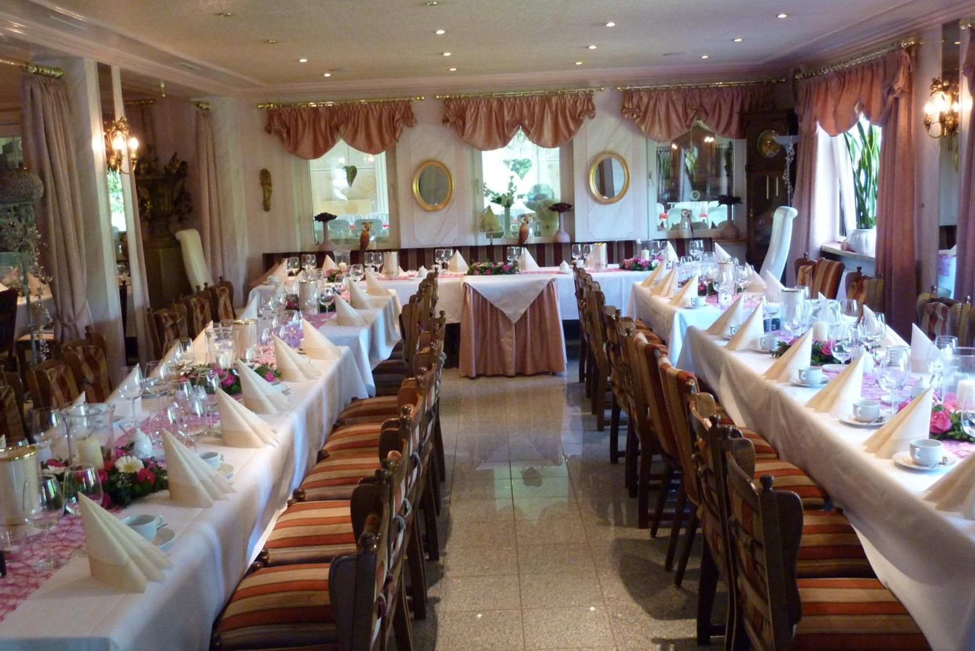 Studentenmuehle Hotel - Restaurant Nomborn Exterior photo